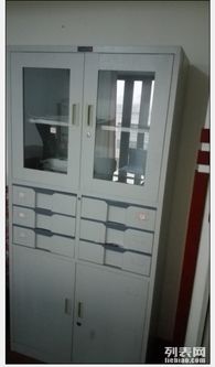 成都辦公設備轉讓 九成新會議桌、打印機、保險柜、電腦等一應俱全